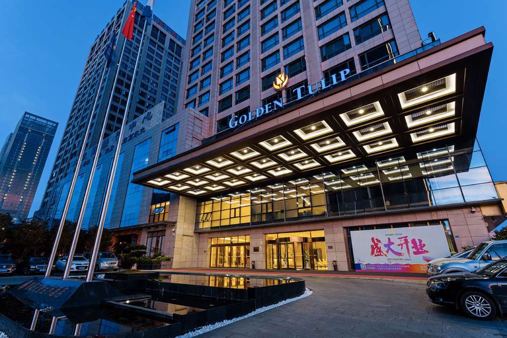 Golden Tulip Guiyang Hotel Guiyang  Exterior photo